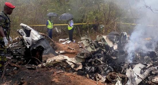 Kenya plane crash kills 11 near Maasai Mara